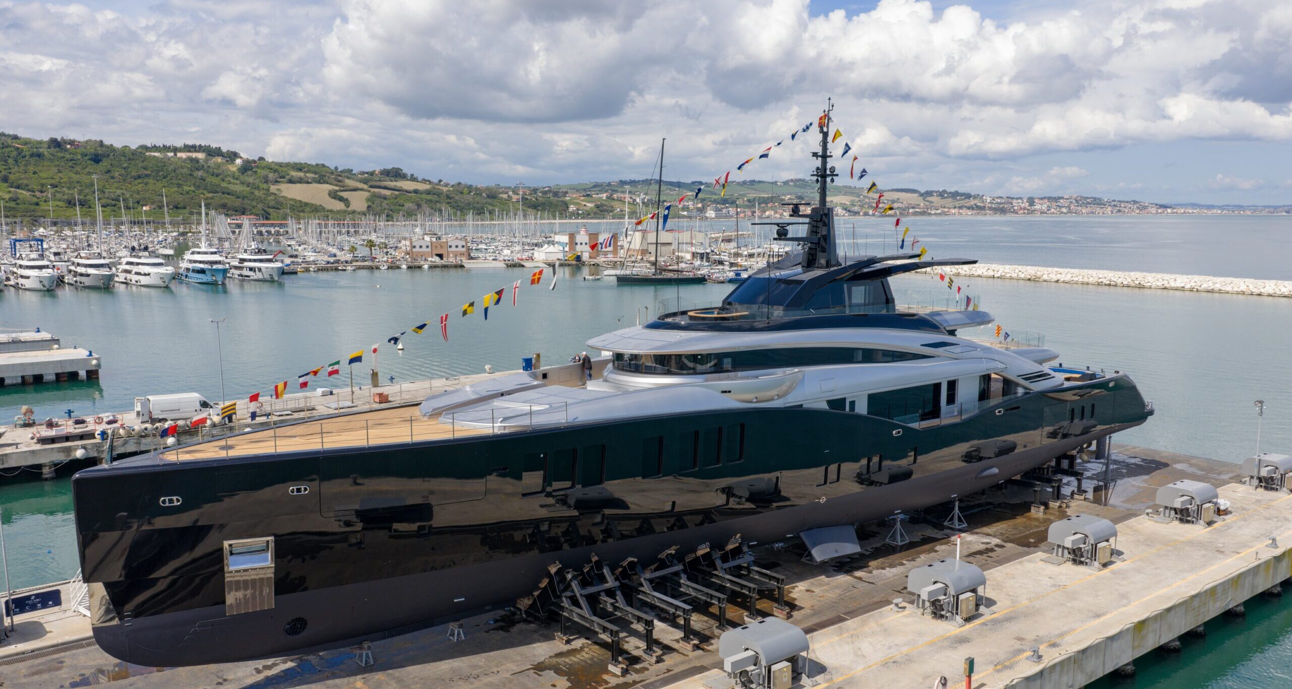 ISA GRAN TURISMO 67M M/Y SEA RAIDER X Launch Ceremony