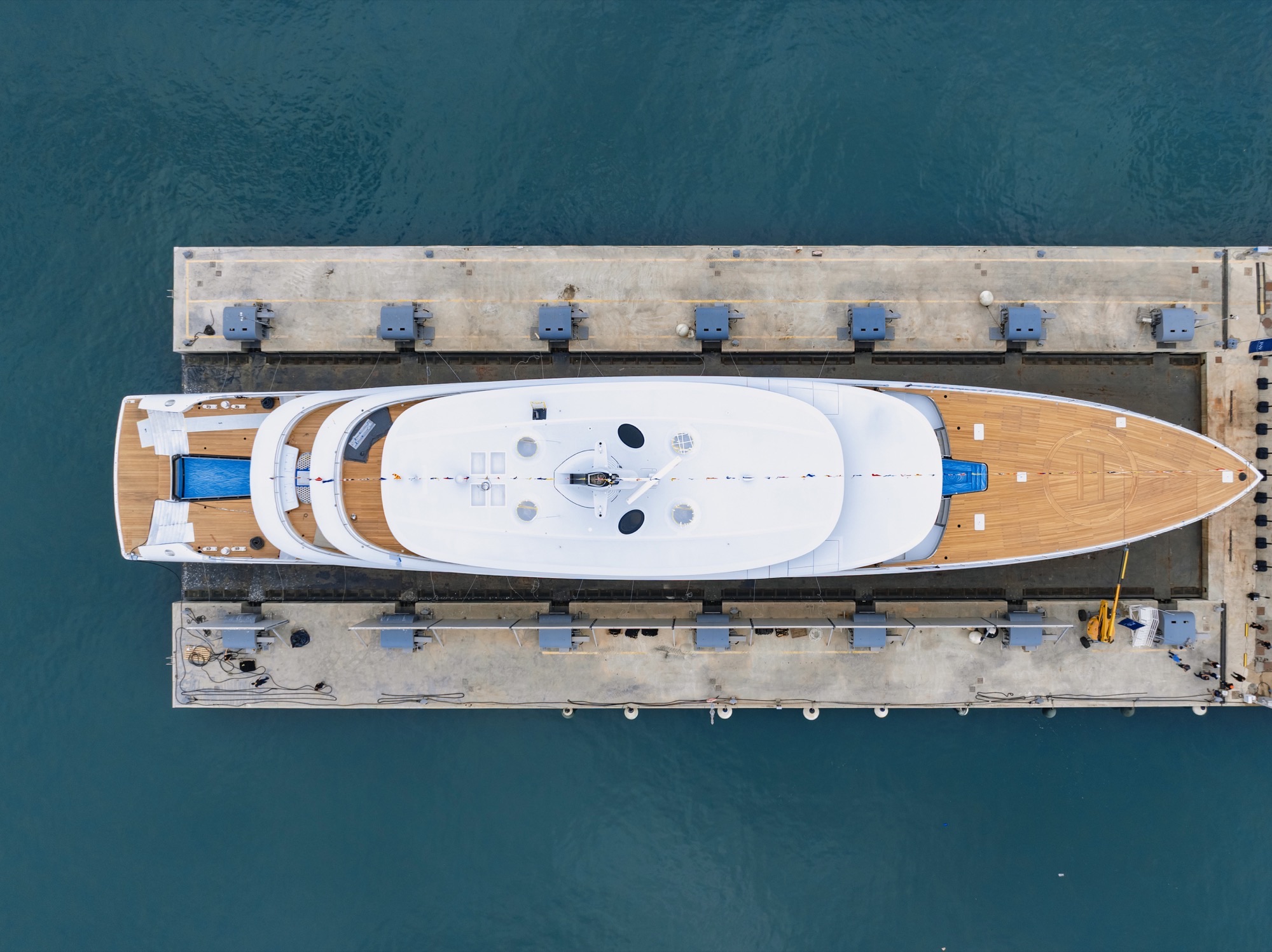 ISA Custom 80m M/Y Belita