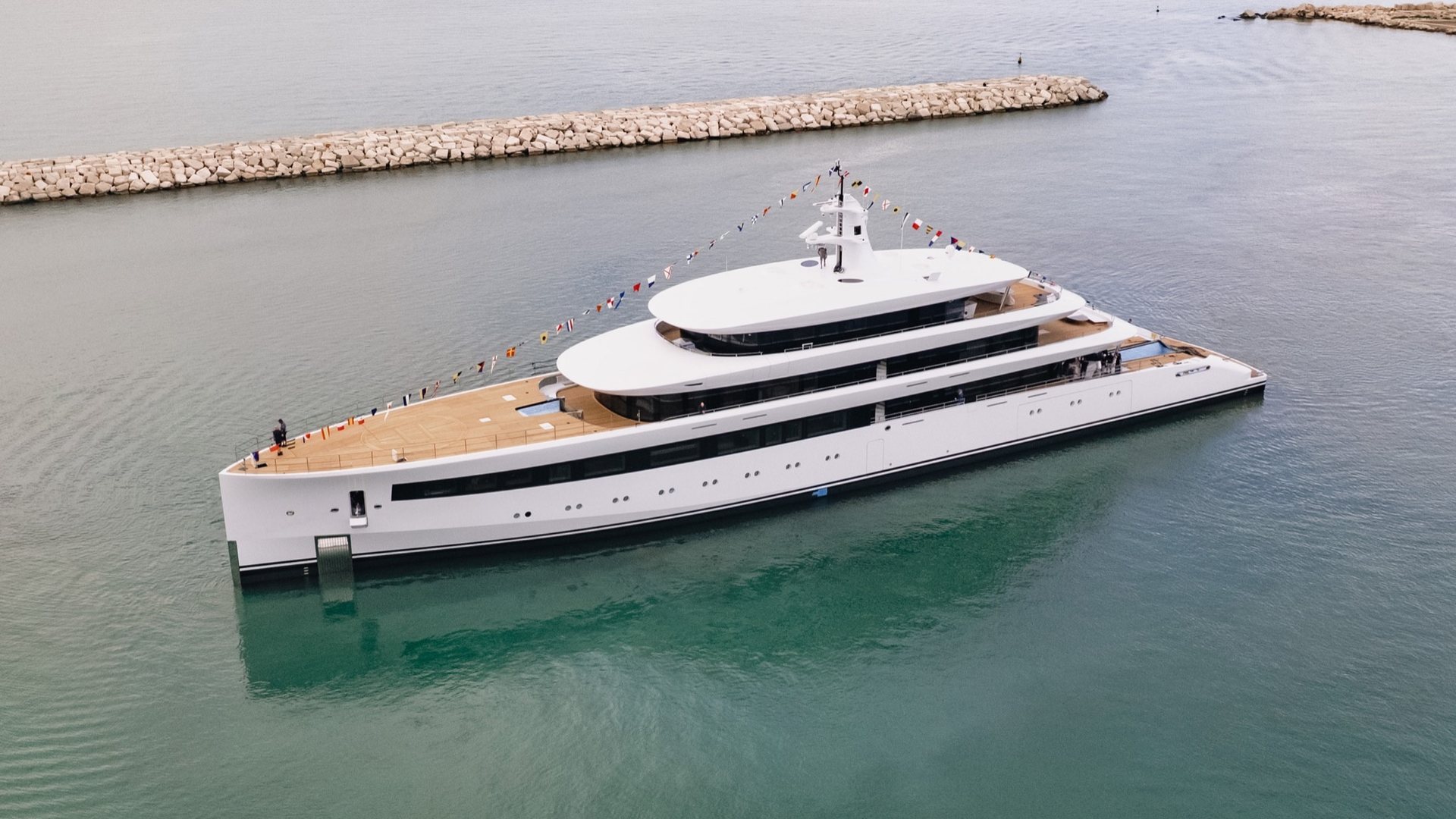 ISA Custom 80m M/Y Belita