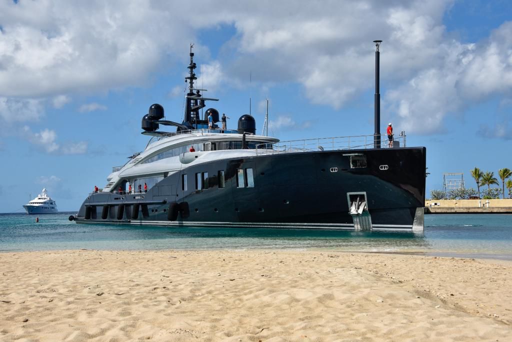 okto yacht rent