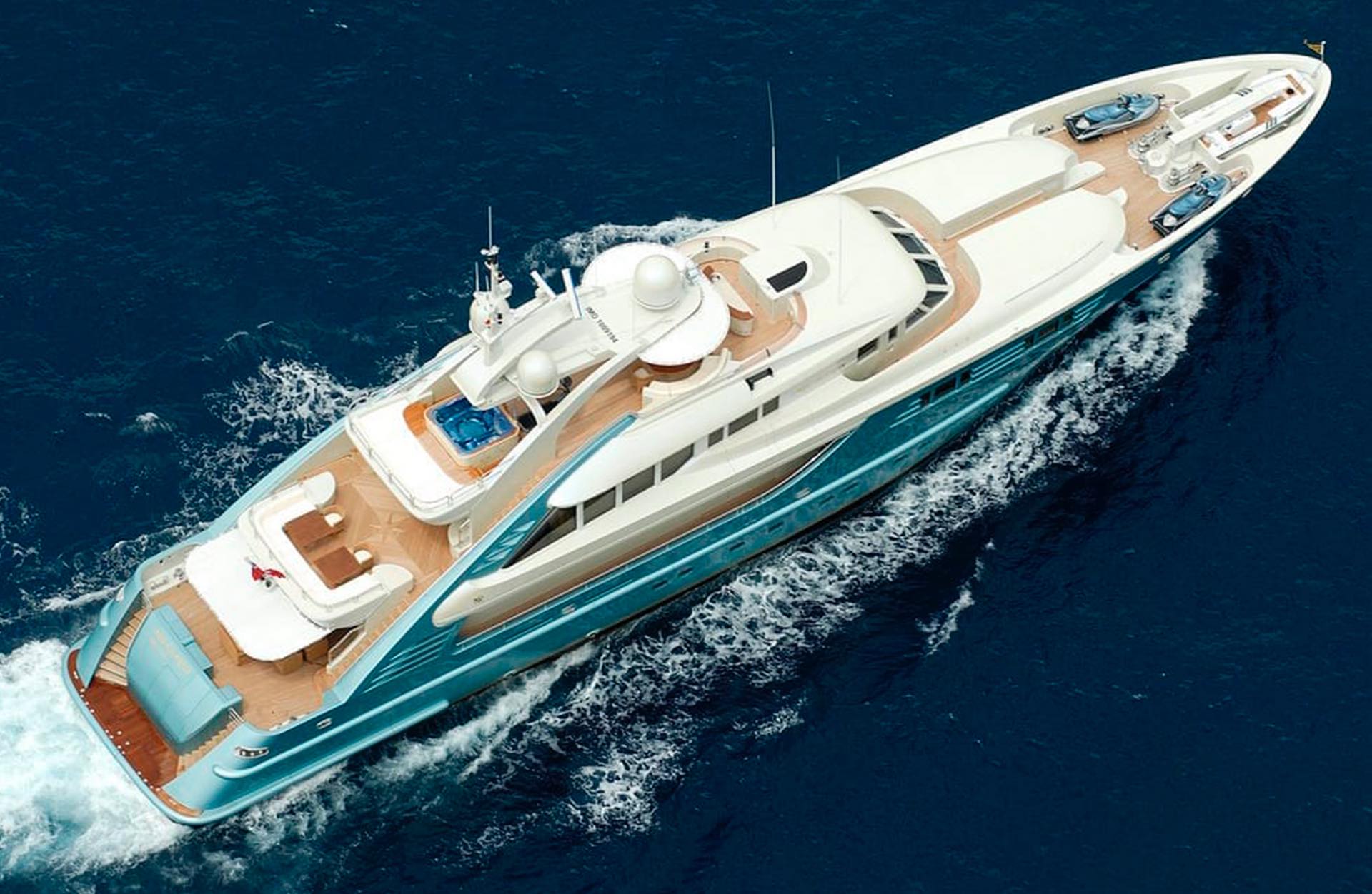 yacht aqua marina