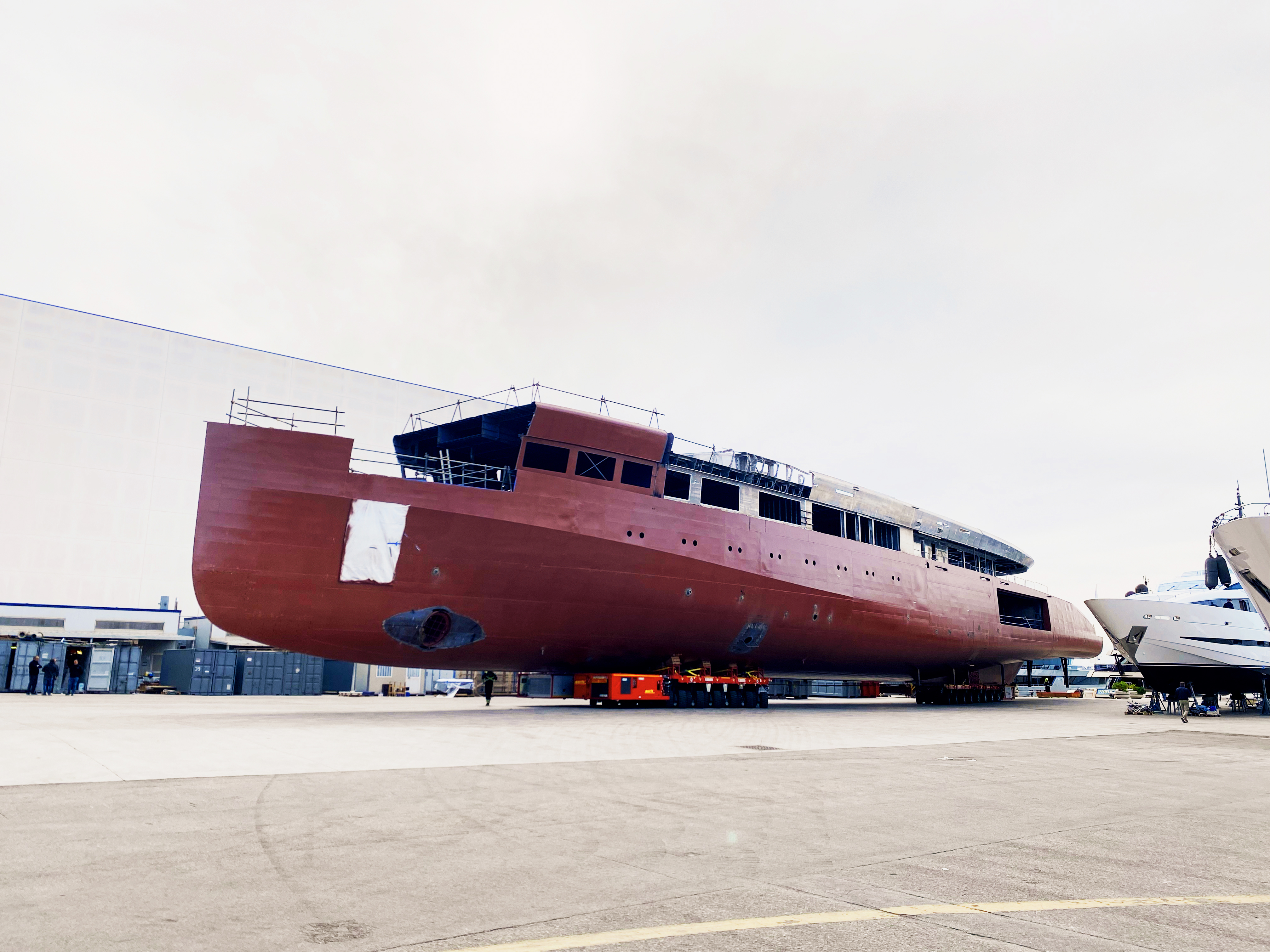 isa yachts silver wind